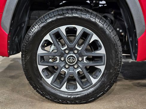 Used 2024 Toyota Tundra Limited image 17