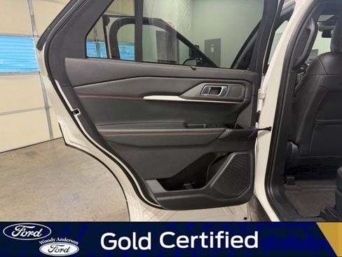 Certified 2025 Ford Explorer ST-Line w/ Premium Package AWD/4WD image 25