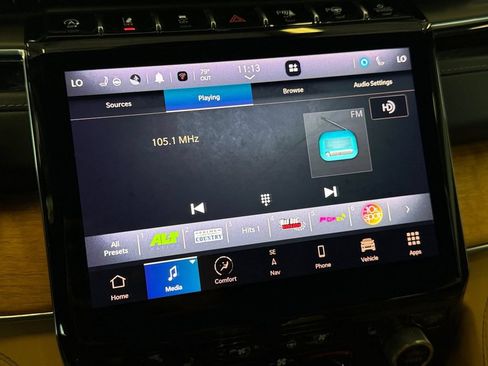 Used 2023 Jeep Grand Cherokee L Summit AWD/4WD image 20