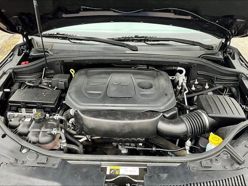 Used 2020 Dodge Durango SXT w/ 3rd Row Seating Group image 32