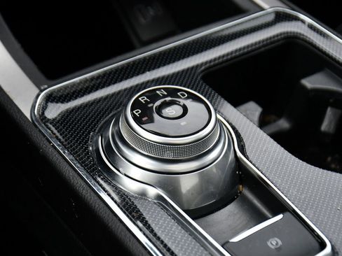 Used 2021 Ford Edge ST-Line w/ Class II Trailer Tow Package image 33