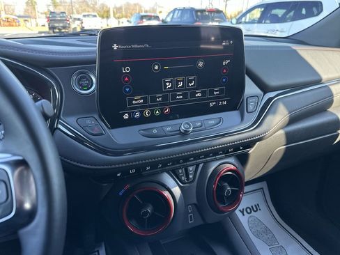Used 2025 Chevrolet Blazer RS image 19
