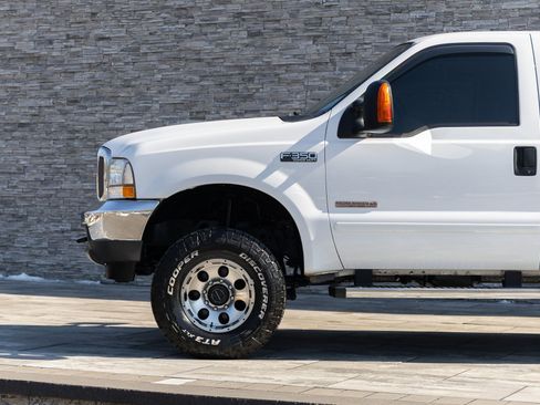Used 2003 Ford F350 XL image 10