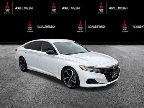 Used 2022 Honda Accord Sport image 1