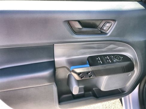 New 2026 Ford Maverick Lobo image 13