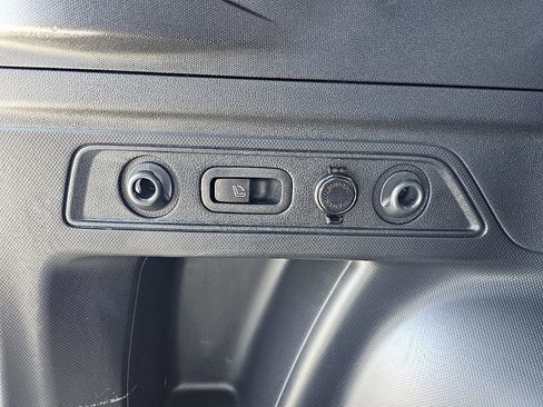 Certified 2025 Subaru Forester Wilderness w/ Convenience Package image 14