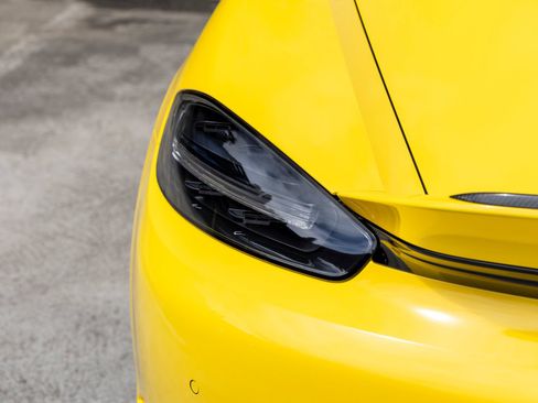 Certified 2025 Porsche 718 Boxster Spyder RS RWD image 25