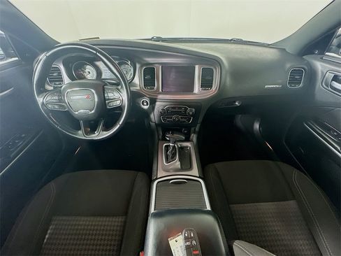 Used 2023 Dodge Charger SXT image 10