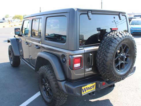 Used 2025 Jeep Wrangler Unlimited Sport AWD/4WD image 6