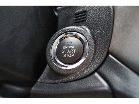 Certified 2025 Subaru Outback Onyx Edition AWD/4WD image 19