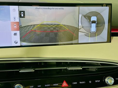 New 2026 Genesis GV70 2.5T Advanced AWD/4WD image 13