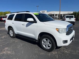 Used 2017 Toyota Sequoia SR5 image 1