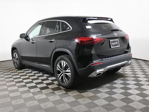 Certified 2026 Mercedes-Benz GLA 250 4MATIC image 5