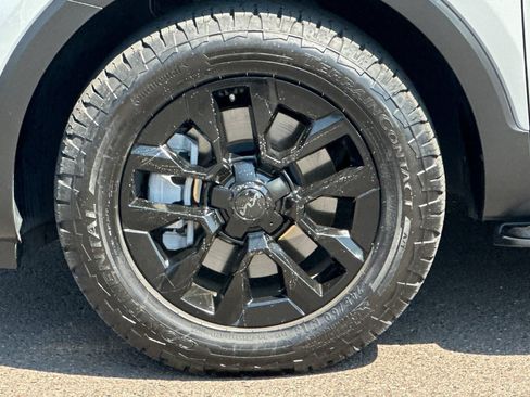 Certified 2025 Kia Telluride SX Prestige X-Pro AWD/4WD image 25