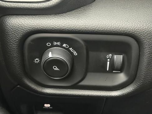 New 2026 RAM 1500 Tradesman AWD/4WD image 24