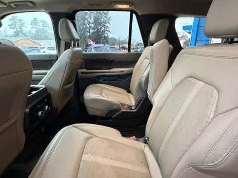 Used 2021 Ford Expedition Max Limited image 15