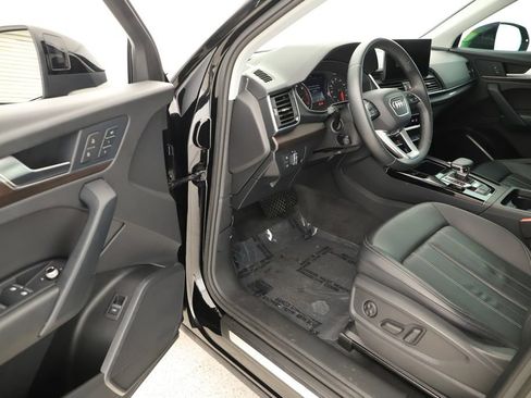 Used 2023 Audi Q5 2.0T Premium AWD/4WD image 14