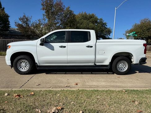 Used 2023 Chevrolet Silverado 1500 W/T image 2