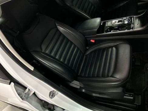 Used 2020 Ford Edge SEL w/ Convenience Package image 24