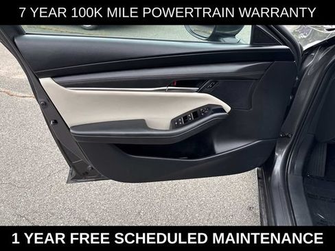 Used 2023 MAZDA MAZDA3 s FWD image 13