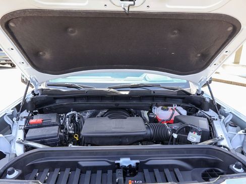 New 2026 GMC Sierra 1500 SLT image 37