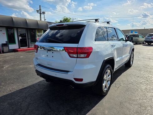 Used 2013 Jeep Grand Cherokee Limited w/ Luxury Group II AWD/4WD image 6