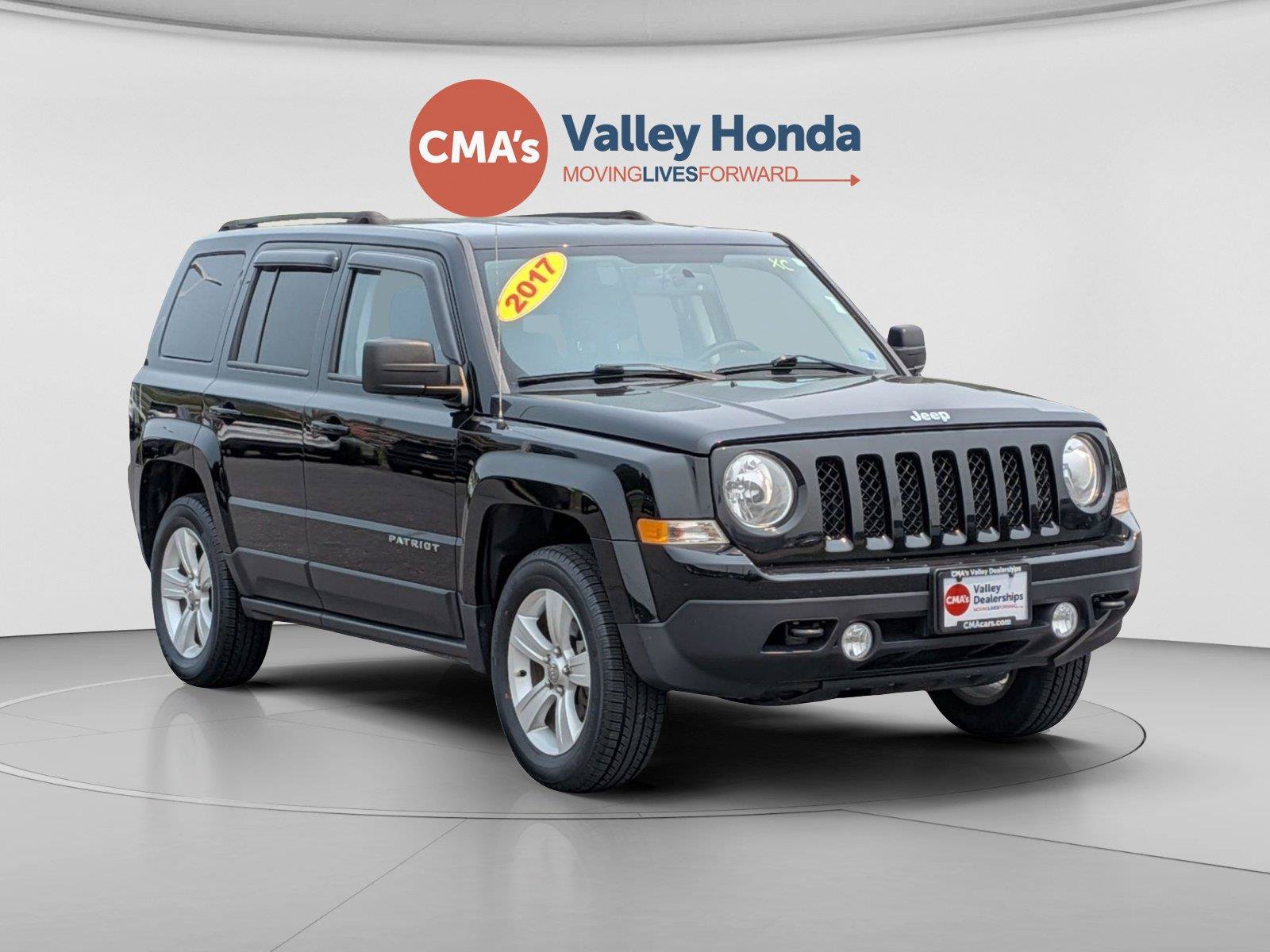 Used 2017 Jeep Patriot Latitude AWD/4WD image 7