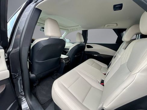 Used 2024 Lexus RX 350 Premium w/ Accessory Package (Z1) FWD image 9