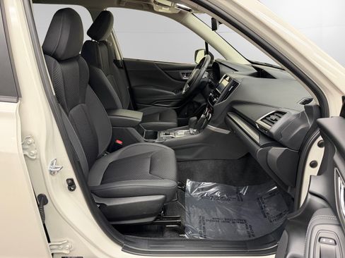 Used 2023 Subaru Forester Premium AWD/4WD image 15