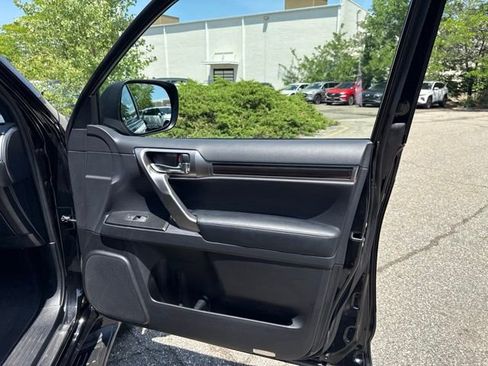 Used 2023 Lexus GX 460 Premium w/ Premium Package AWD/4WD image 37