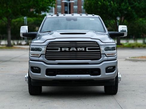 Used 2024 RAM 3500 Laramie w/ Sport Appearance Package AWD/4WD image 4