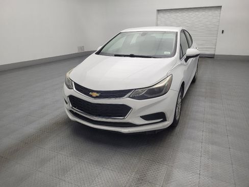 Used 2017 Chevrolet Cruze LT w/ Convenience Package image 15