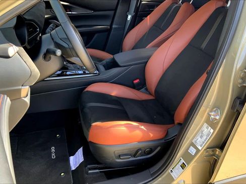 Certified 2025 MAZDA CX-30 Carbon image 7