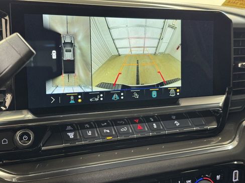 Used 2025 Chevrolet Silverado 2500 High Country w/ High Country Premium Package image 39