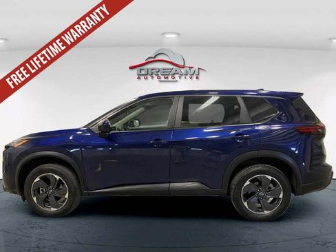 Used 2025 Nissan Rogue SV AWD/4WD image 18
