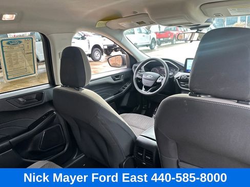 Used 2022 Ford Escape SE w/ Cold Weather Package image 14