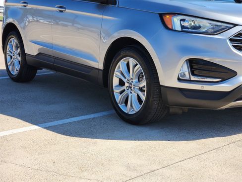 Used 2020 Ford Edge Titanium w/ Cargo Accessory Package image 11
