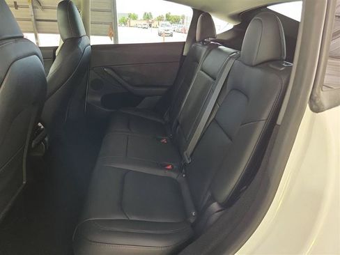 Used 2023 Tesla Model Y Long Range AWD/4WD image 9