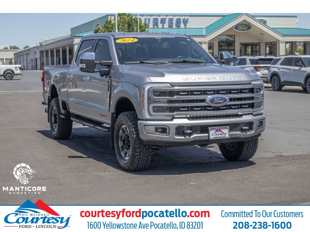 Used 2024 Ford F350 Platinum w/ Tremor Off-Road Package AWD/4WD image 1