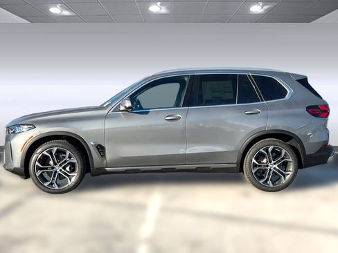 Used 2026 BMW X5 xDrive40i AWD/4WD image 2