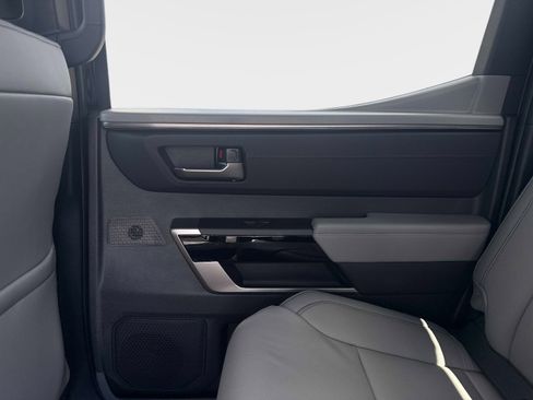 New 2026 Toyota Tundra Limited AWD/4WD image 11