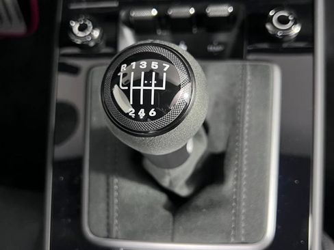Certified 2024 Porsche 911 Carrera T RWD image 30