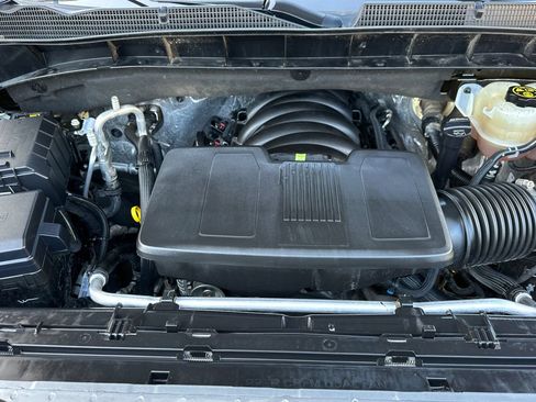 Certified 2024 GMC Sierra 1500 SLT RWD image 23