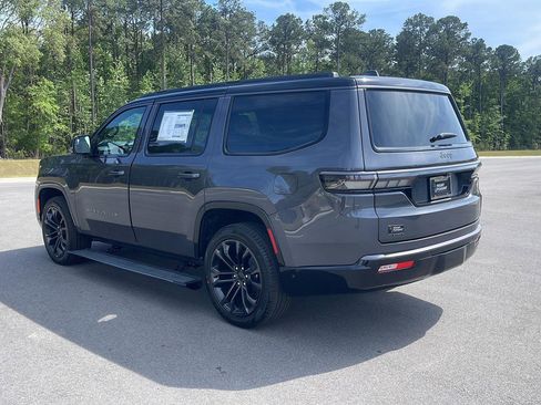 New 2026 Jeep Grand Wagoneer Summit AWD/4WD image 5
