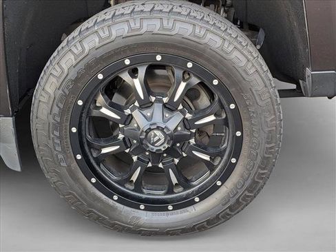 Used 2018 Chevrolet Silverado 2500 High Country w/ Duramax Plus Package image 23