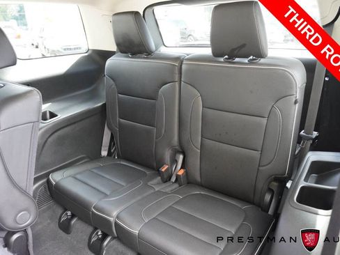 Used 2023 GMC Acadia Denali w/ Denali Technology Package AWD/4WD image 4