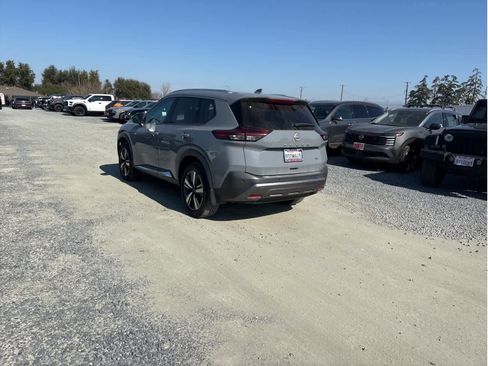 Certified 2023 Nissan Rogue SL w/ SL Premium Package image 5