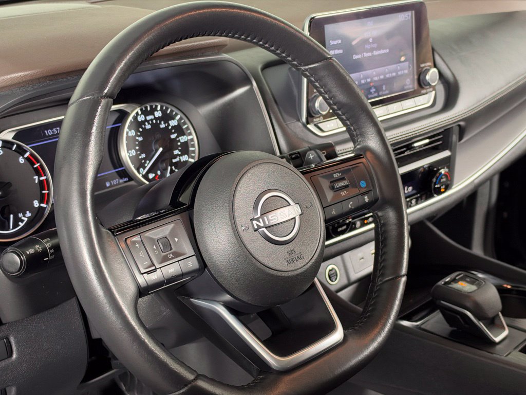 Certified 2023 Nissan Rogue SV w/ SV Premium B Package AWD/4WD image 14