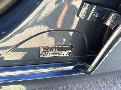 Certified 2025 BMW 330i xDrive 330i xDrive w/ Premium Package image 37