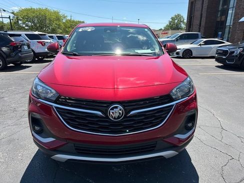 Used 2020 Buick Encore GX Preferred w/ Cold Weather Comfort Package FWD image 2